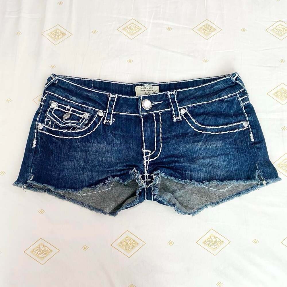 vintage 2000s ultra low rise dark wash denim shorts - Picture 3 of 8
